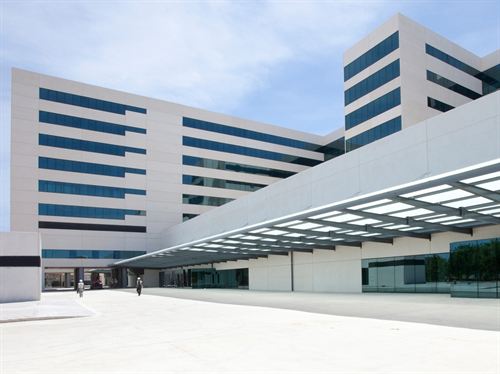 El hospital la fe de valencia apuesta por el aislamiento termico con poliuretano proyectado
