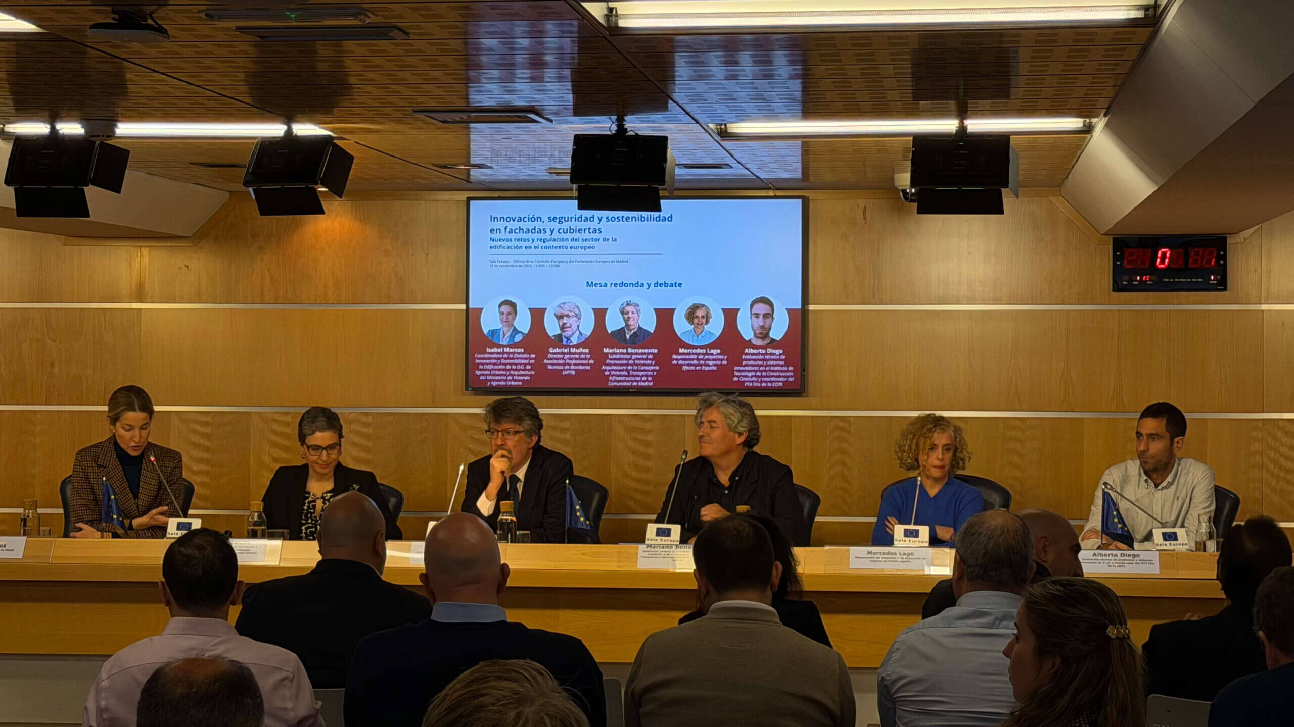 Jornada Innovaci&oacute;n, Seguridad y Sostenibilidad en Fachadas y Cubiertas