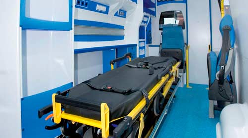 el-poliuretano-en-vehiculos-especiales-ambulancias
